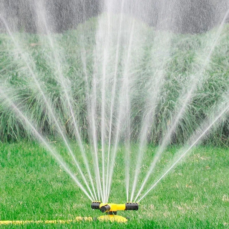 360° Rotating Garden Sprinkler – Automatic